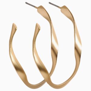 Gold circle earrings